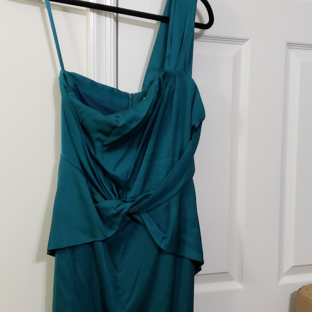 Banana republic one shoulder green silk dress 8 - Picture 2 of 5